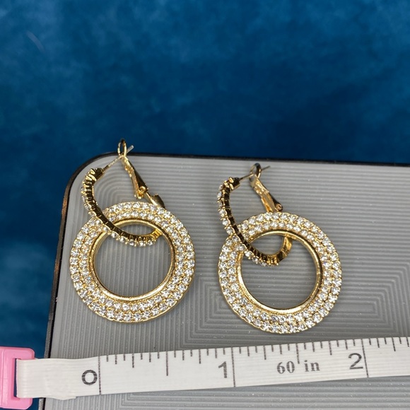 Gold and rhinestone hoop earrings - Picture 6 of 6